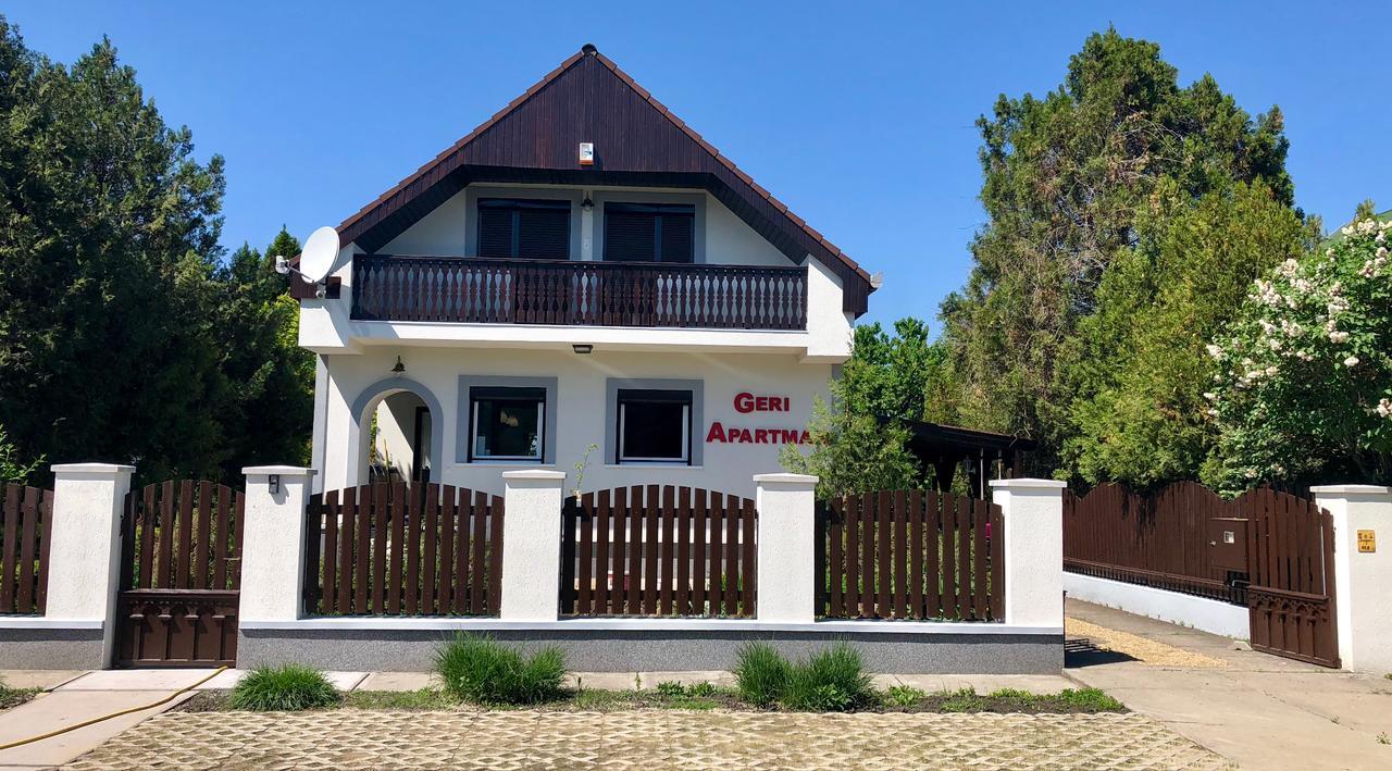 Geri Apartman Mezőkövesd Εξωτερικό φωτογραφία