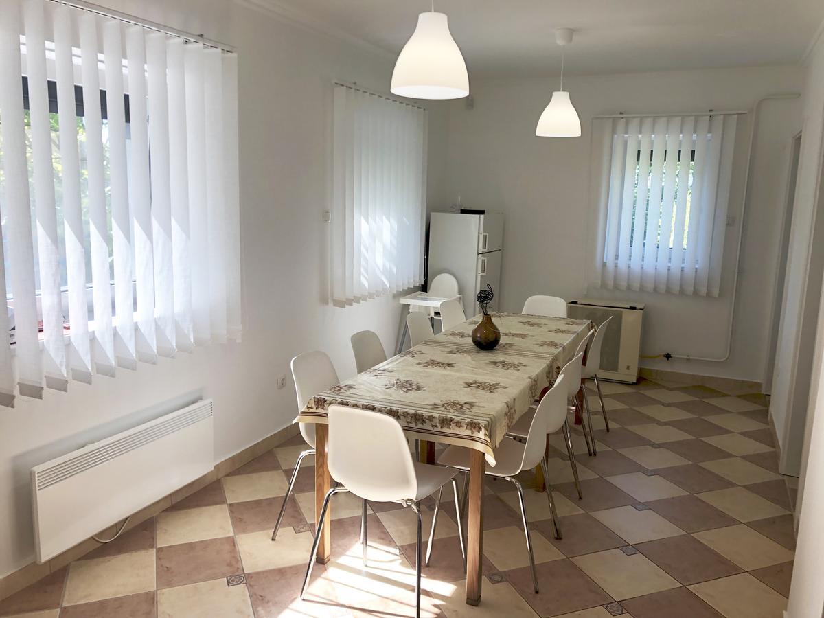 Geri Apartman Mezőkövesd Εξωτερικό φωτογραφία